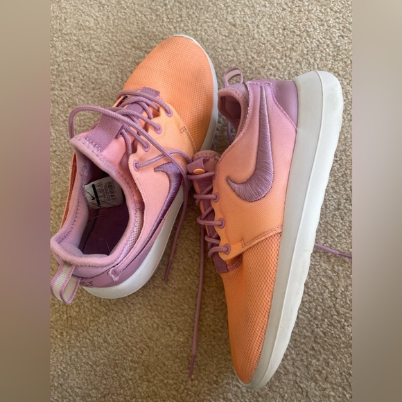 NIKE | colorful training shoes - Picture 8 of 8